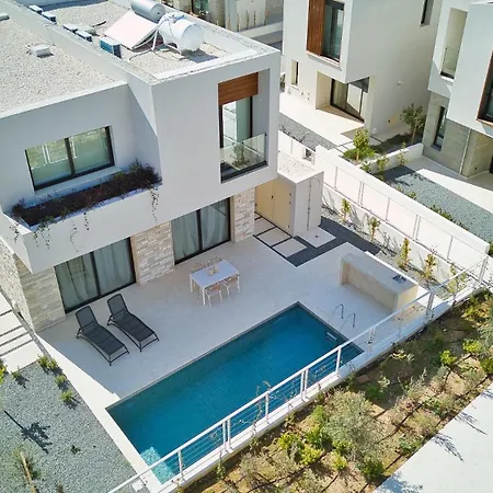 Avalon Gardens 43 Villa
